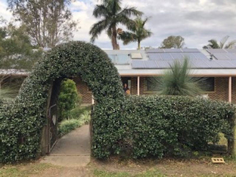 5 bedrooms House in  SAMFORD VALLEY QLD, 4520