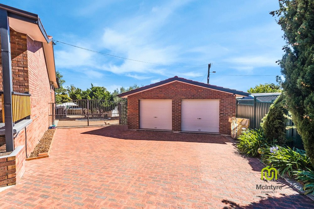 12 Wedgwood Close, Chisholm ACT 2905, Image 2