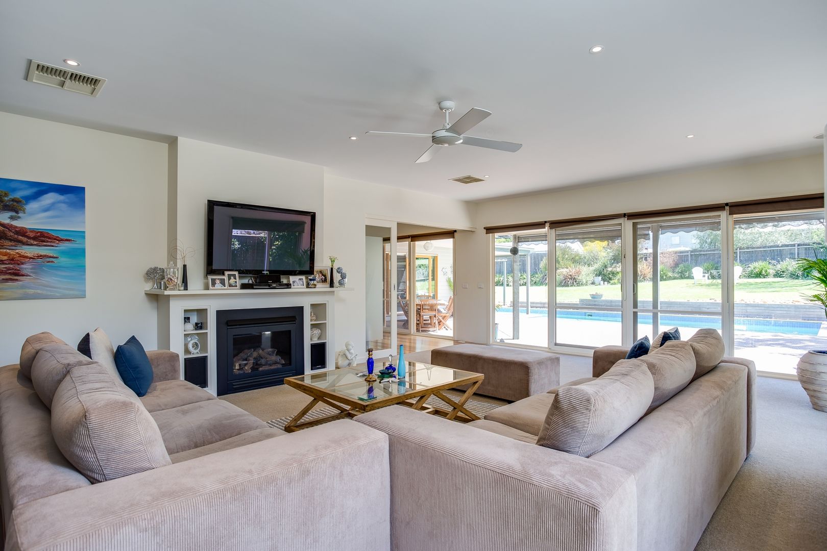 4 Magnolia Way, Mount Martha VIC 3934, Image 2