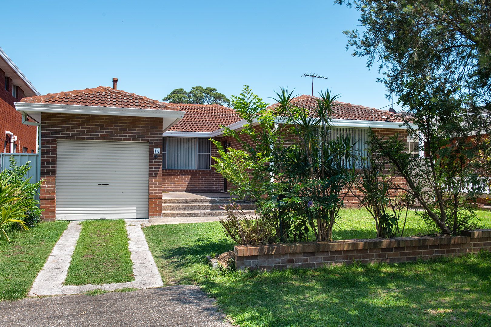 16 Firmstone Gardens, Arncliffe NSW 2205, Image 0