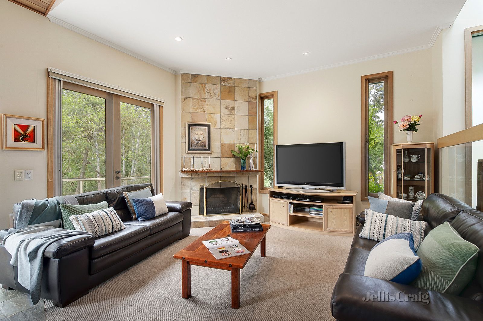 2-4 Dellas Avenue, Templestowe VIC 3106, Image 2