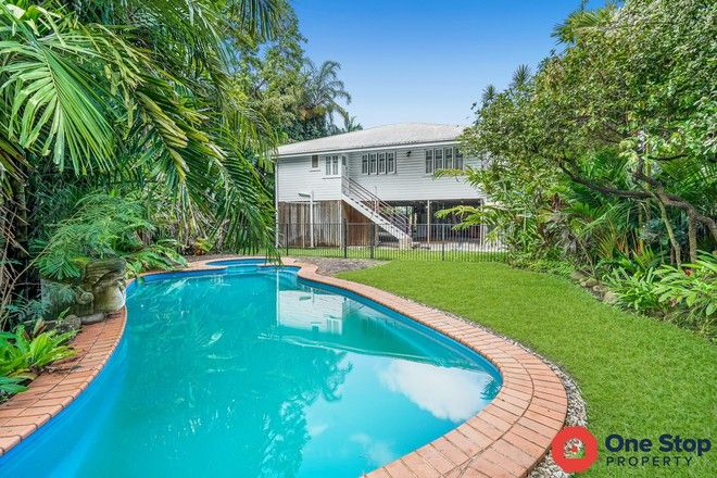 Picture of 12 Chataway Street, MOOROOBOOL QLD 4870