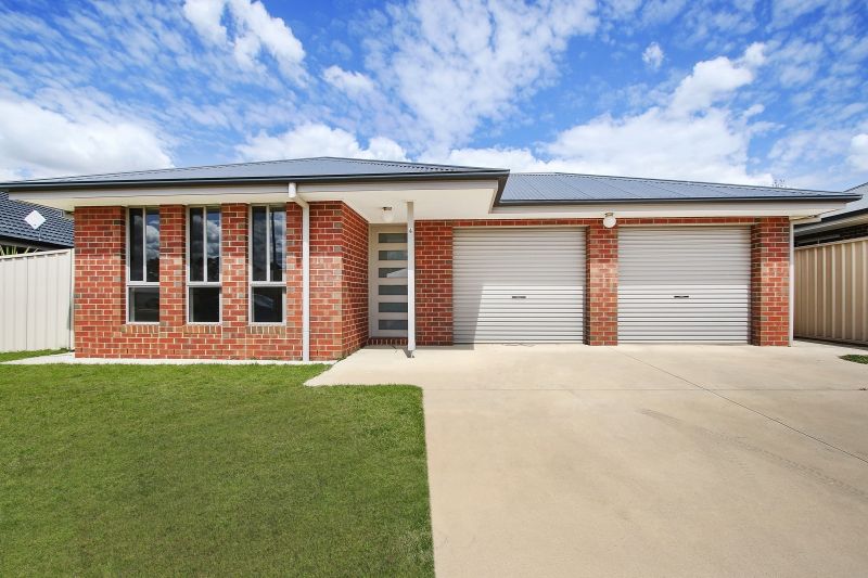 4 Britton Court, Jindera NSW 2642, Image 0