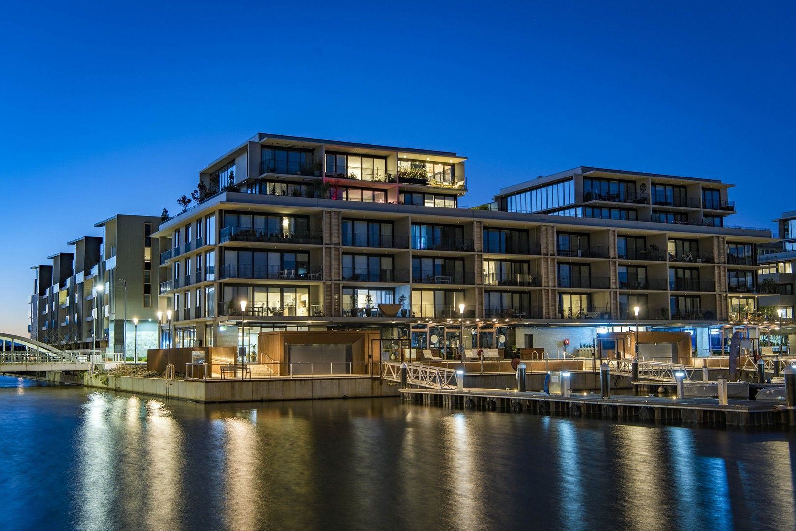 2 bedrooms Apartment / Unit / Flat in 26/6 Trevillian Quay KINGSTON ACT, 2604