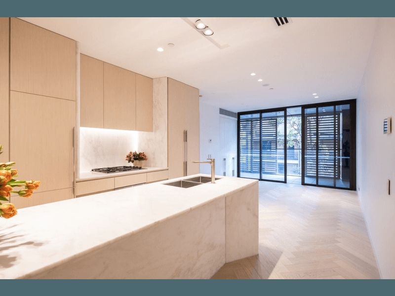 2 bedrooms Apartment / Unit / Flat in 513/85 Harrington THE ROCKS NSW, 2000