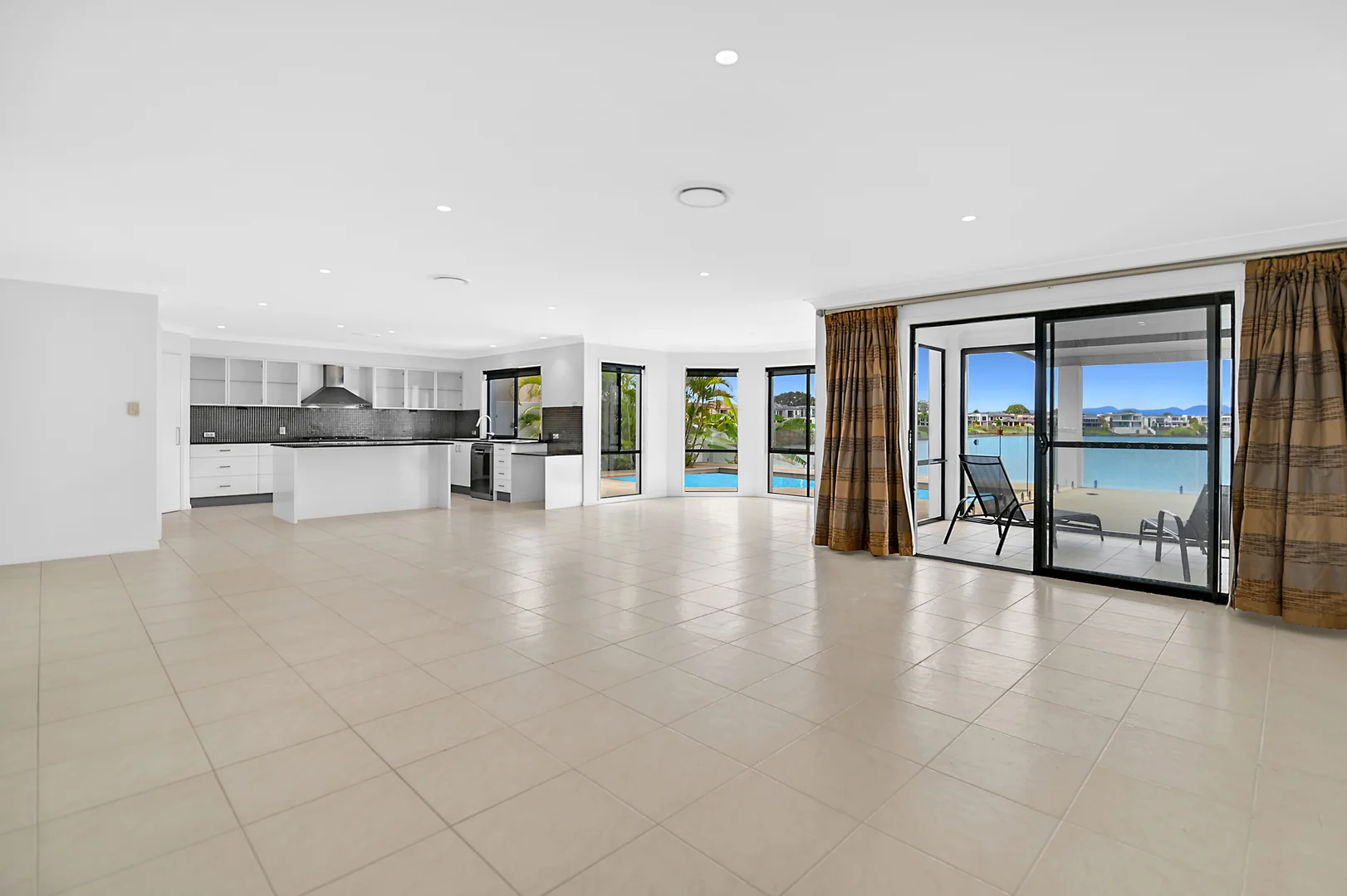 Additional image 6 of 99 Edinburgh Road, Benowa QLD 4217