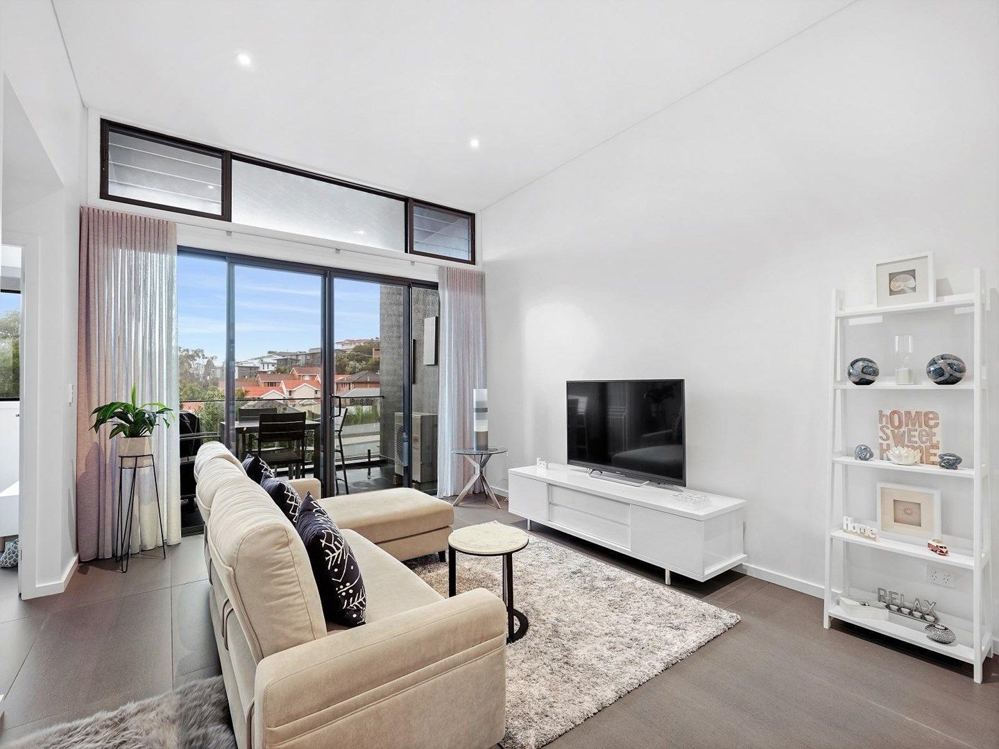 3 bedrooms Apartment / Unit / Flat in 10/65 Scenic Highway TERRIGAL NSW, 2260