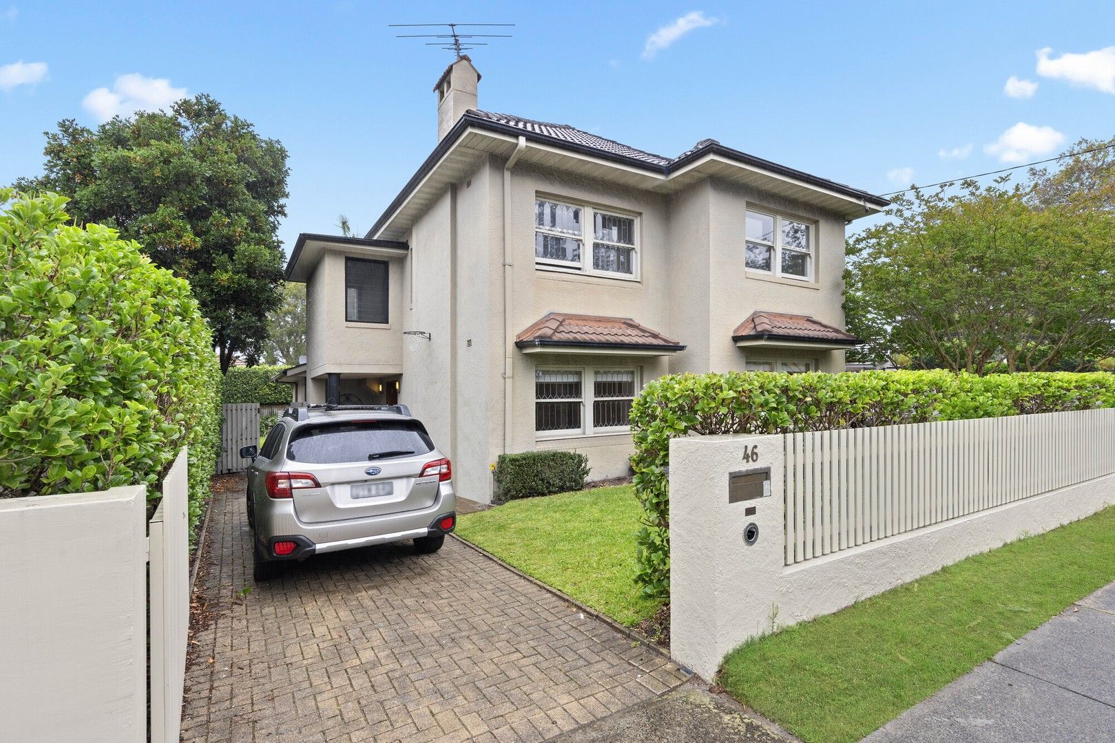 4 bedrooms House in 46 Eurobin Avenue MANLY NSW, 2095