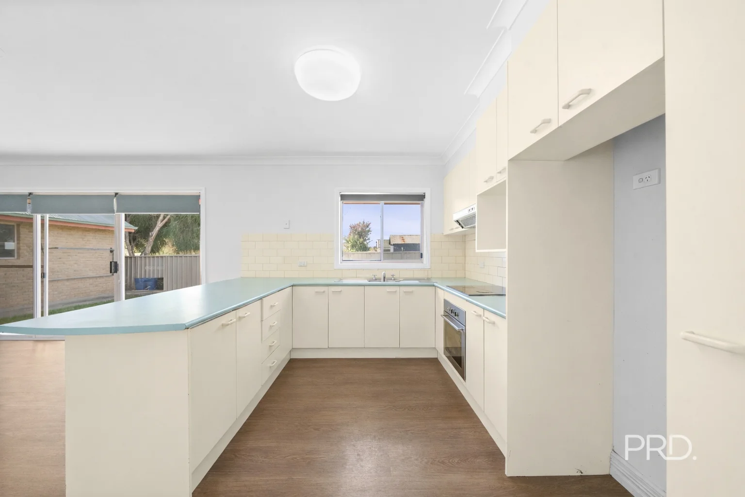 Additional image 10 of 13 Angel St, Lake Albert NSW 2650