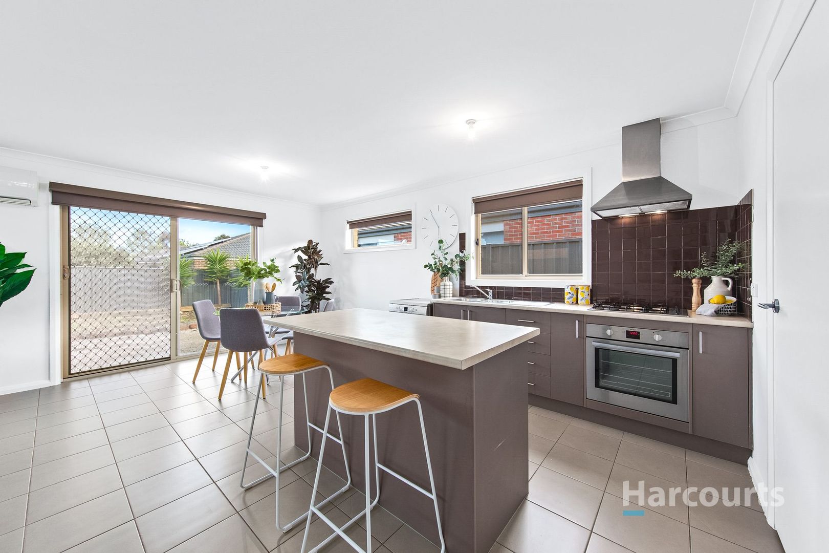 58 Pioneer Drive, Deer Park VIC 3023, Image 2