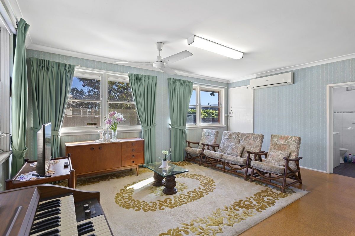 11 Olsen Street, Guildford NSW 2161, Image 1