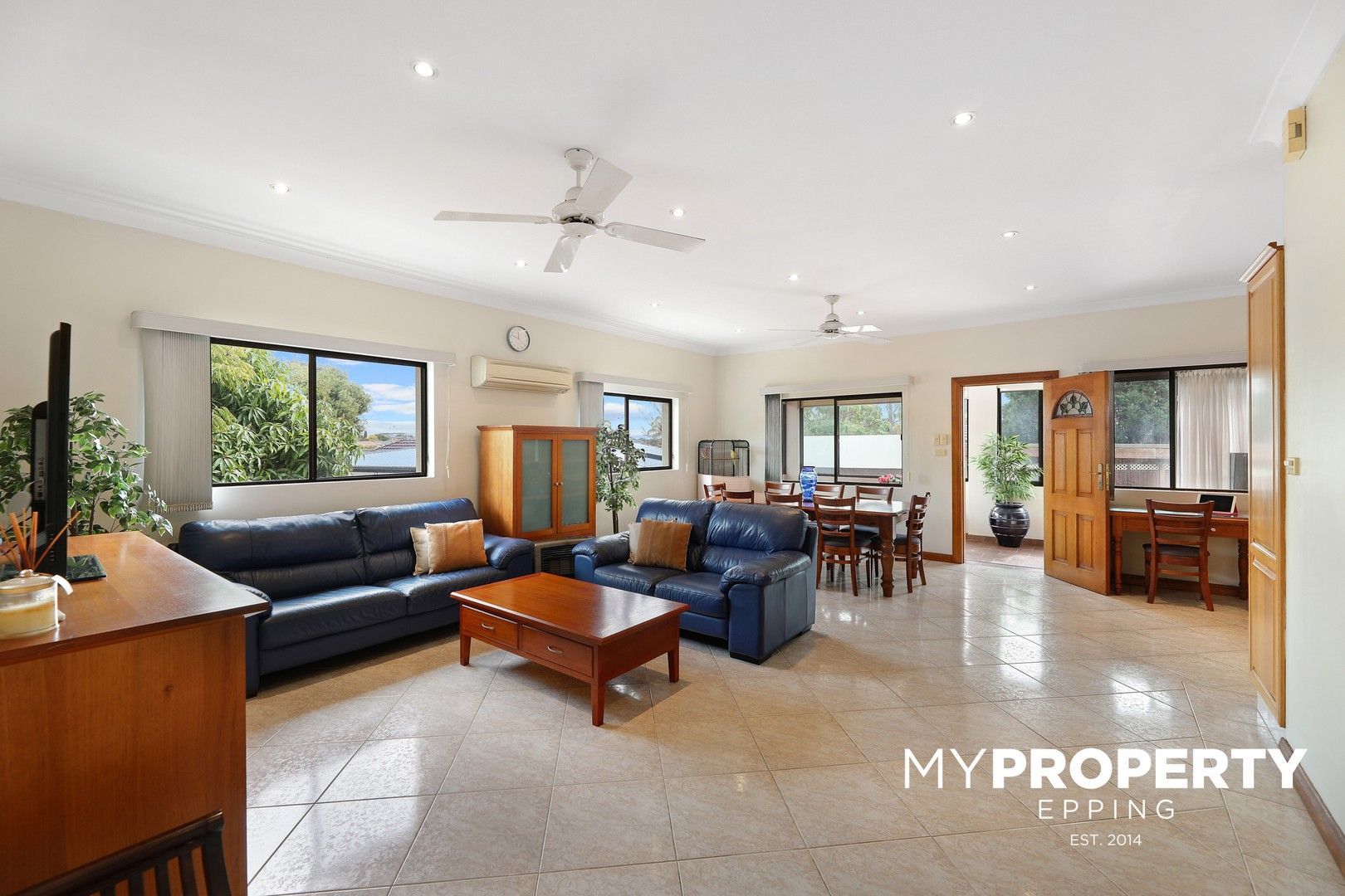 17 Moorefields Road, Kingsgrove NSW 2208, Image 0