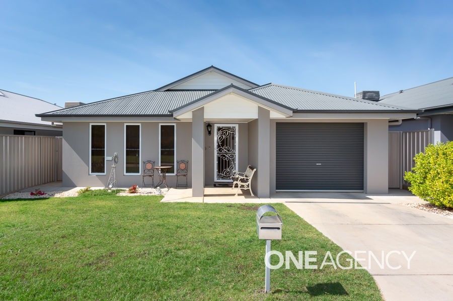 4/124 MIMA STREET, Glenfield Park NSW 2650, Image 0