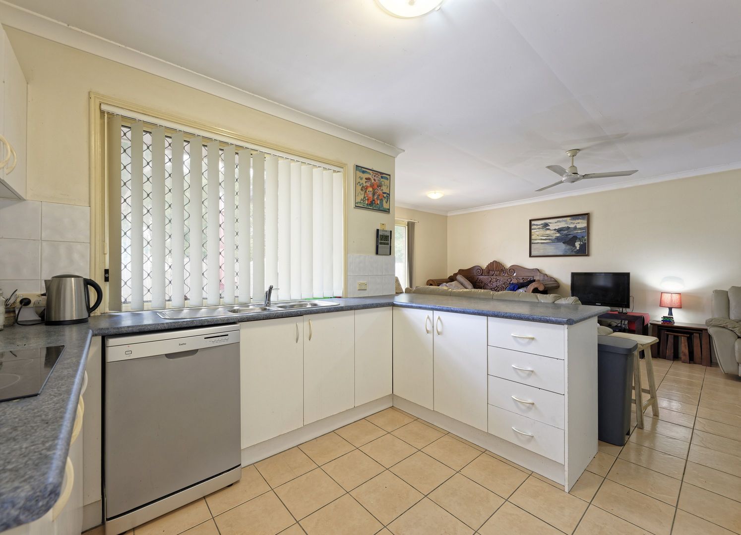 53 Fleet Drive, Kippa-Ring QLD 4021, Image 2