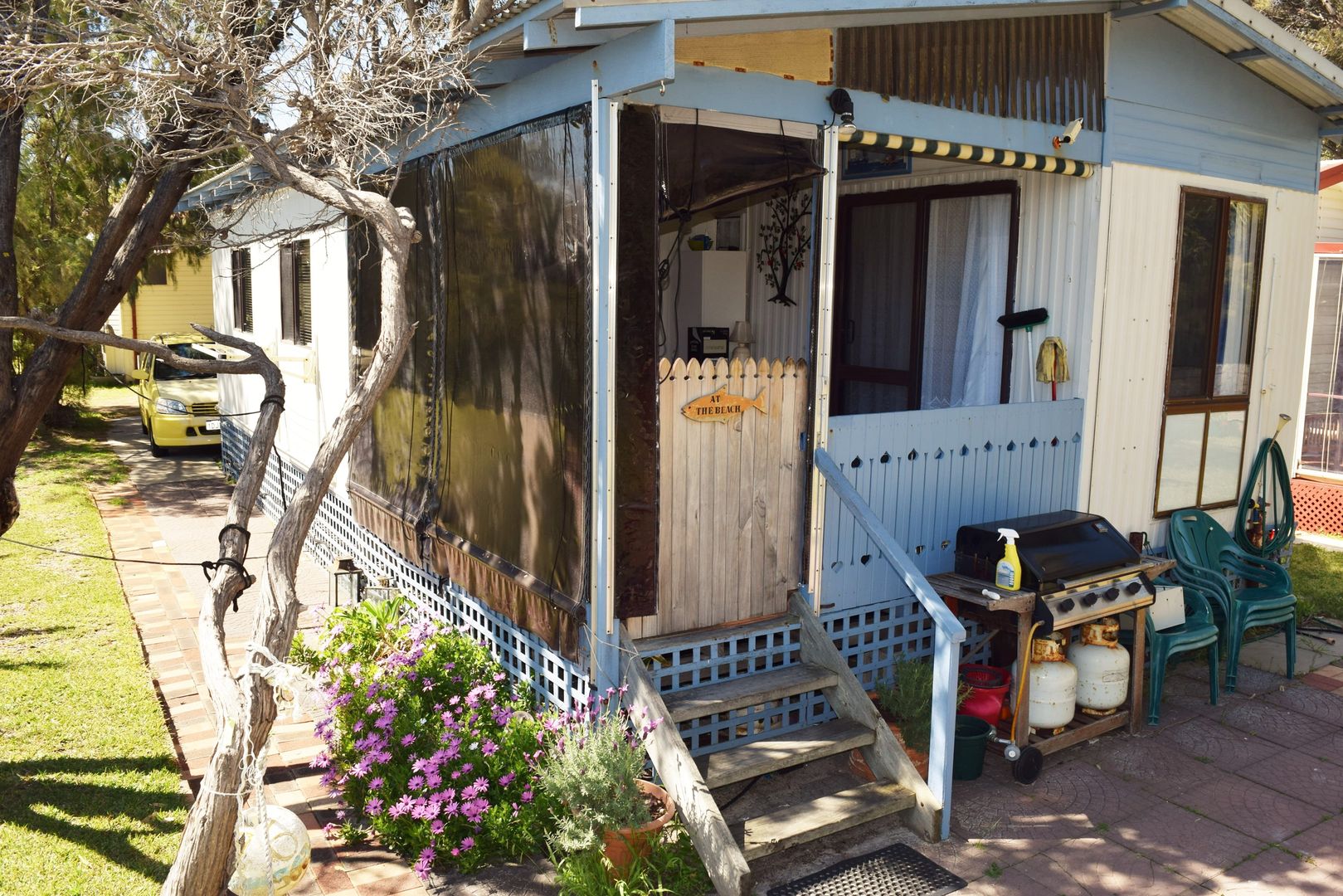 Sold 129 Byro Way, Coogee Beach Holiday Resort, Coogee WA 6166 on 10