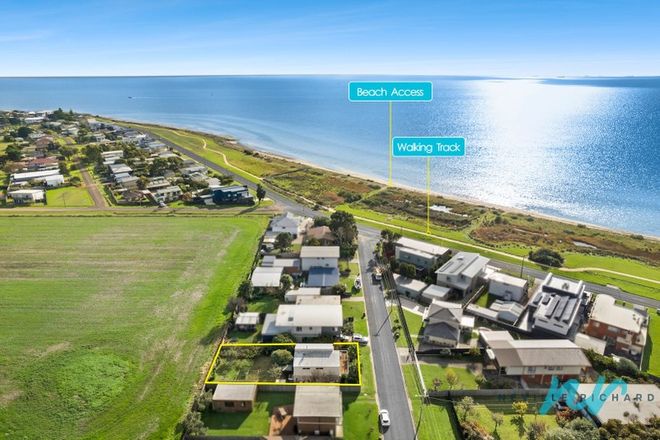 Picture of 12 Brett Drive, INDENTED HEAD VIC 3223