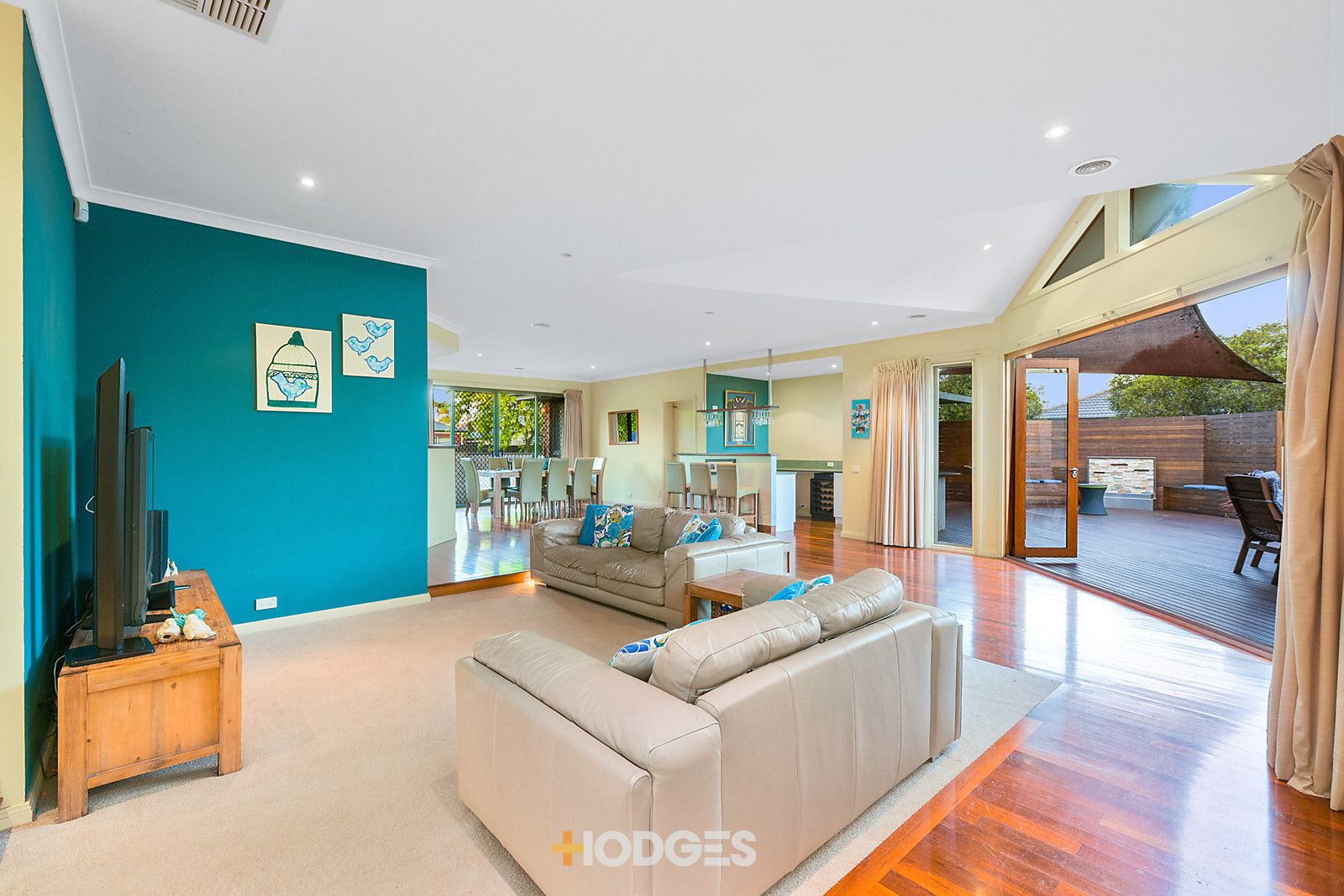 54-56 Cherryhills Drive, Cranbourne VIC 3977, Image 2