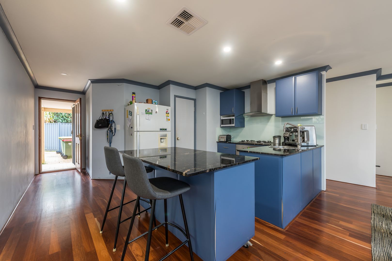 3 bedrooms Villa in 177A Huntriss  Road DOUBLEVIEW WA, 6018