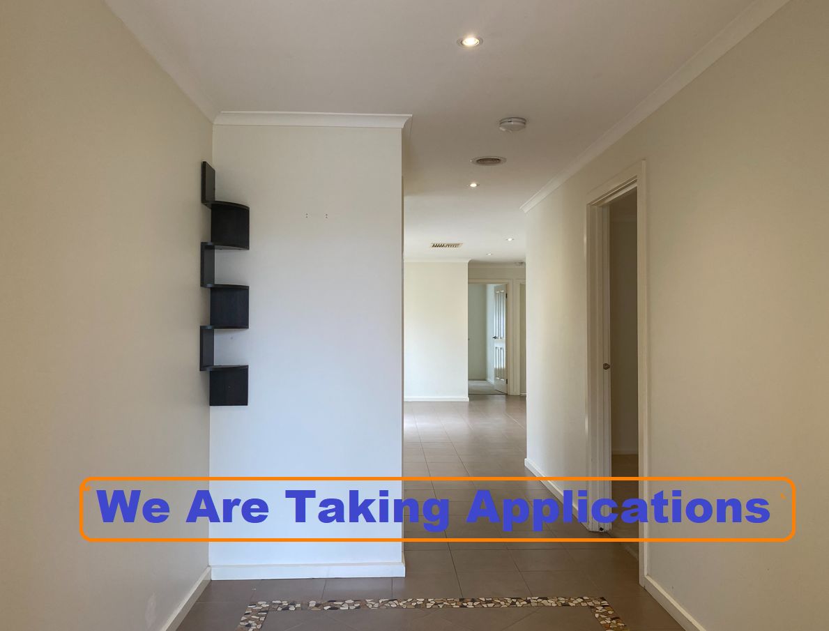 3 bedrooms House in 11 David Circuit HILLSIDE VIC, 3037