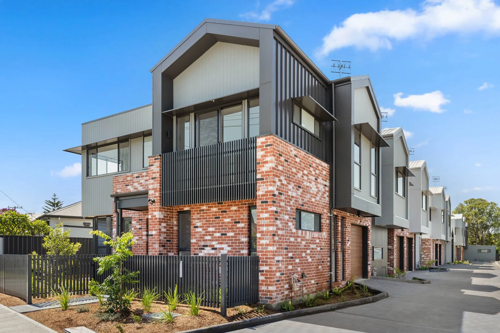 1-8/100 St James Road, New Lambton NSW 2305