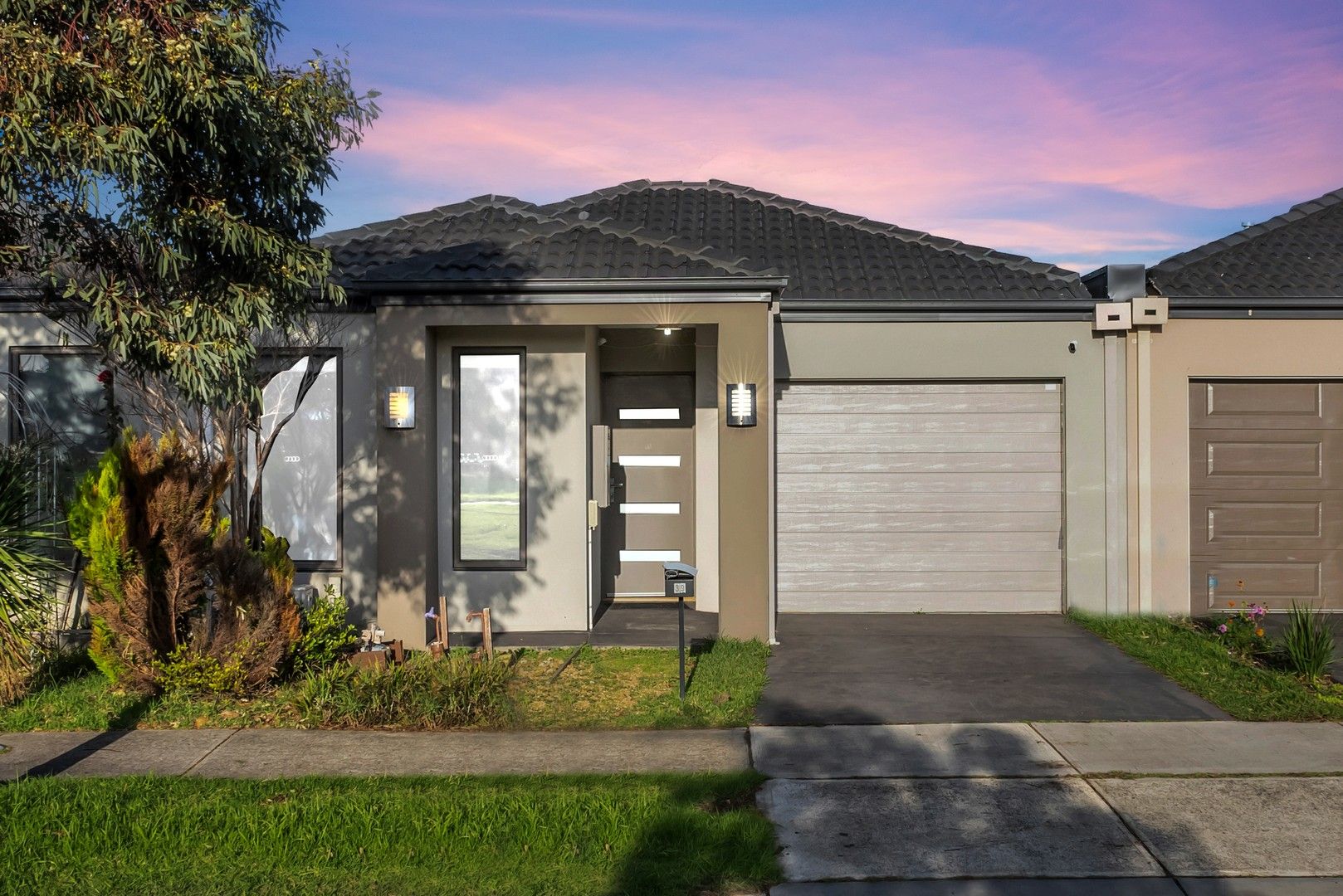 39 Wilkiea Crescent, Cranbourne North VIC 3977, Image 0