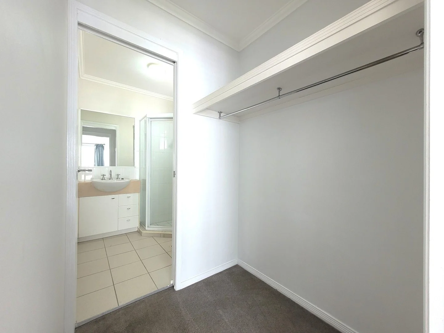 Additional image 8 of ID:21159659/28 Belgrave Road, Indooroopilly QLD 4068