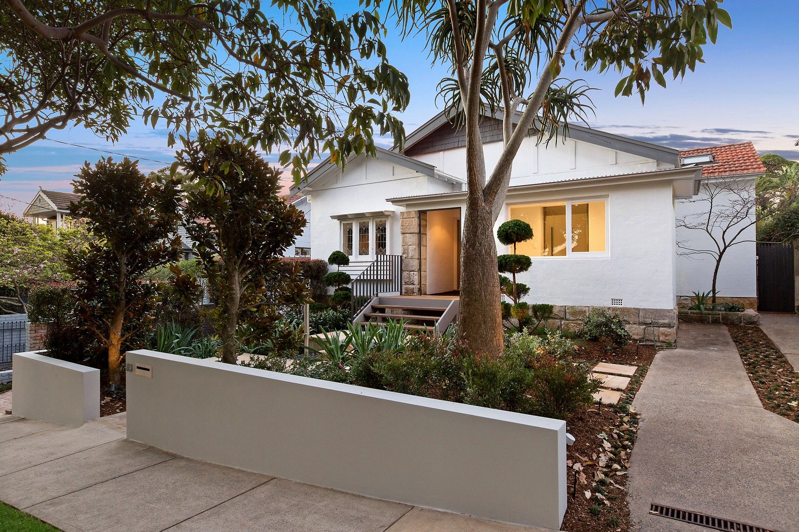 4 bedrooms House in 83 Baroona Road NORTHBRIDGE NSW, 2063