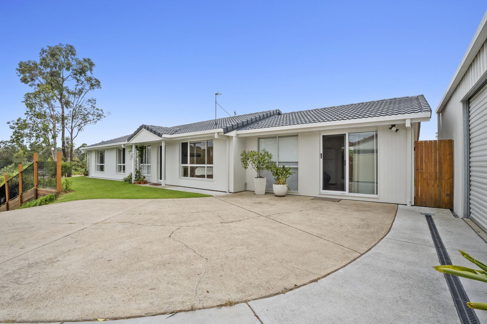 Sold 23 Floyd Court Parkwood QLD 4214 on 10 Jan 2023 2018250248 Domain