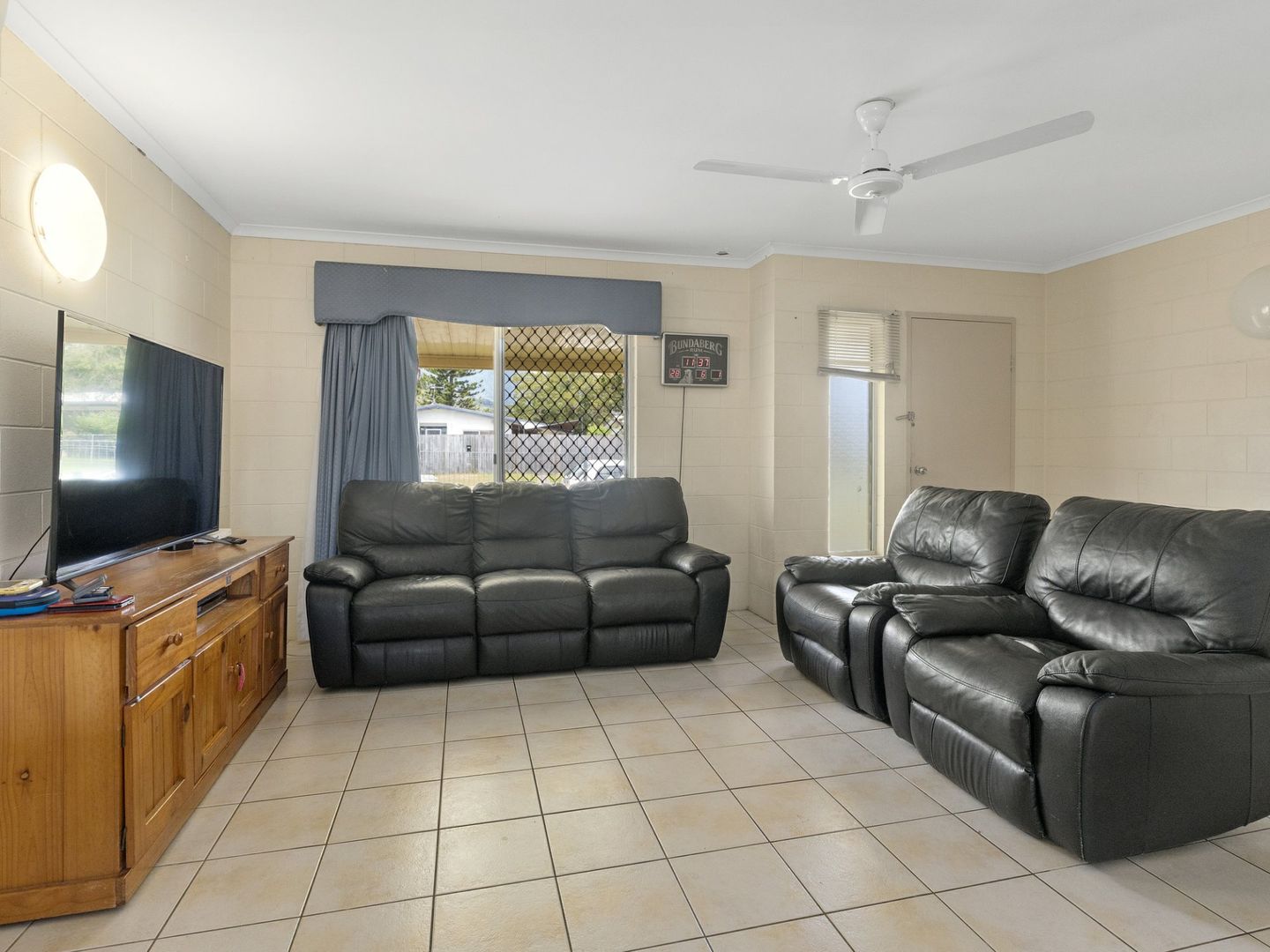 2 Armbrust Street, Manoora QLD 4870, Image 2