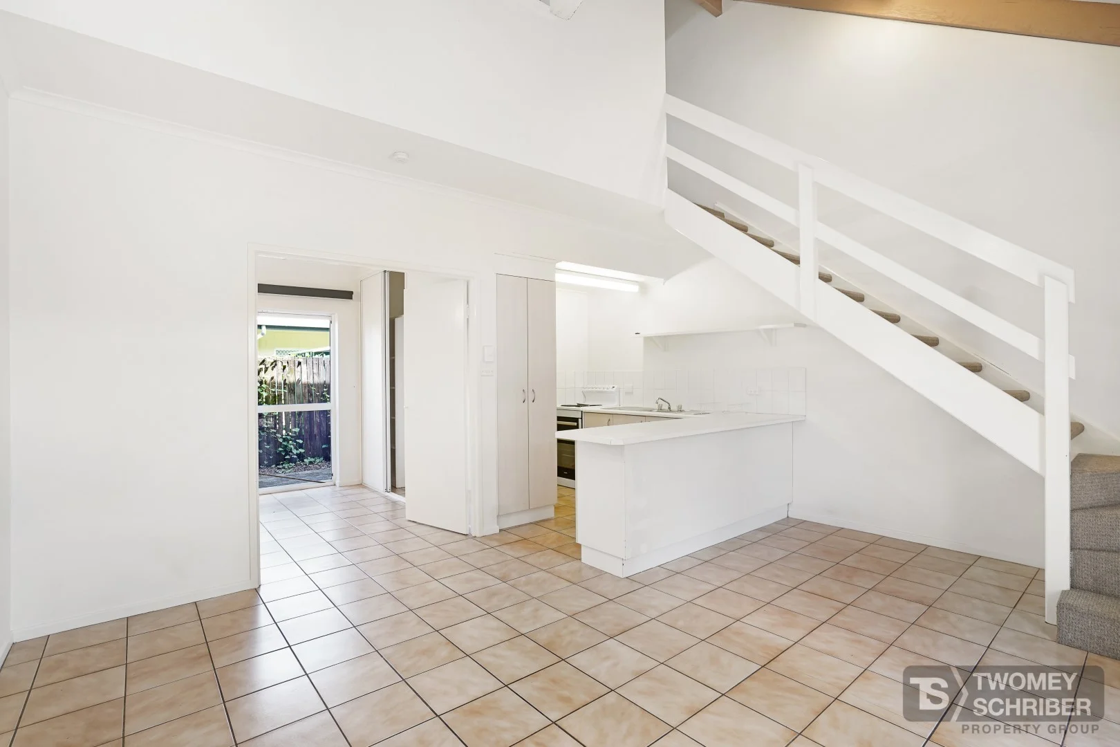 3/81-83 Jensen Street, Whitfield QLD 4870