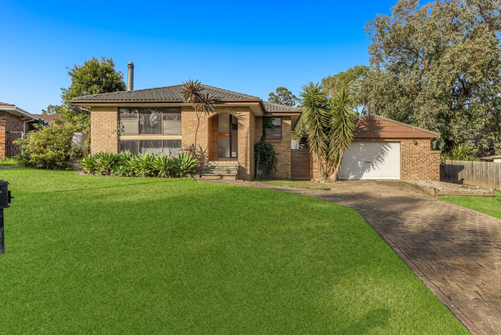 5 Malbec Place, Eschol Park NSW 2558, Image 0