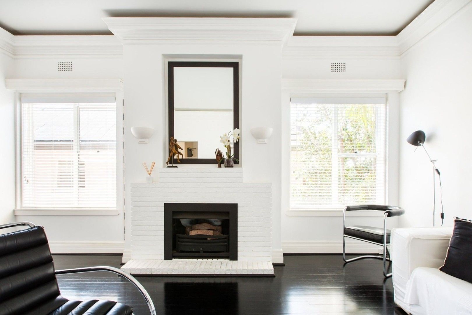 2 bedrooms Apartment / Unit / Flat in 4/14 Fairfax Road BELLEVUE HILL NSW, 2023