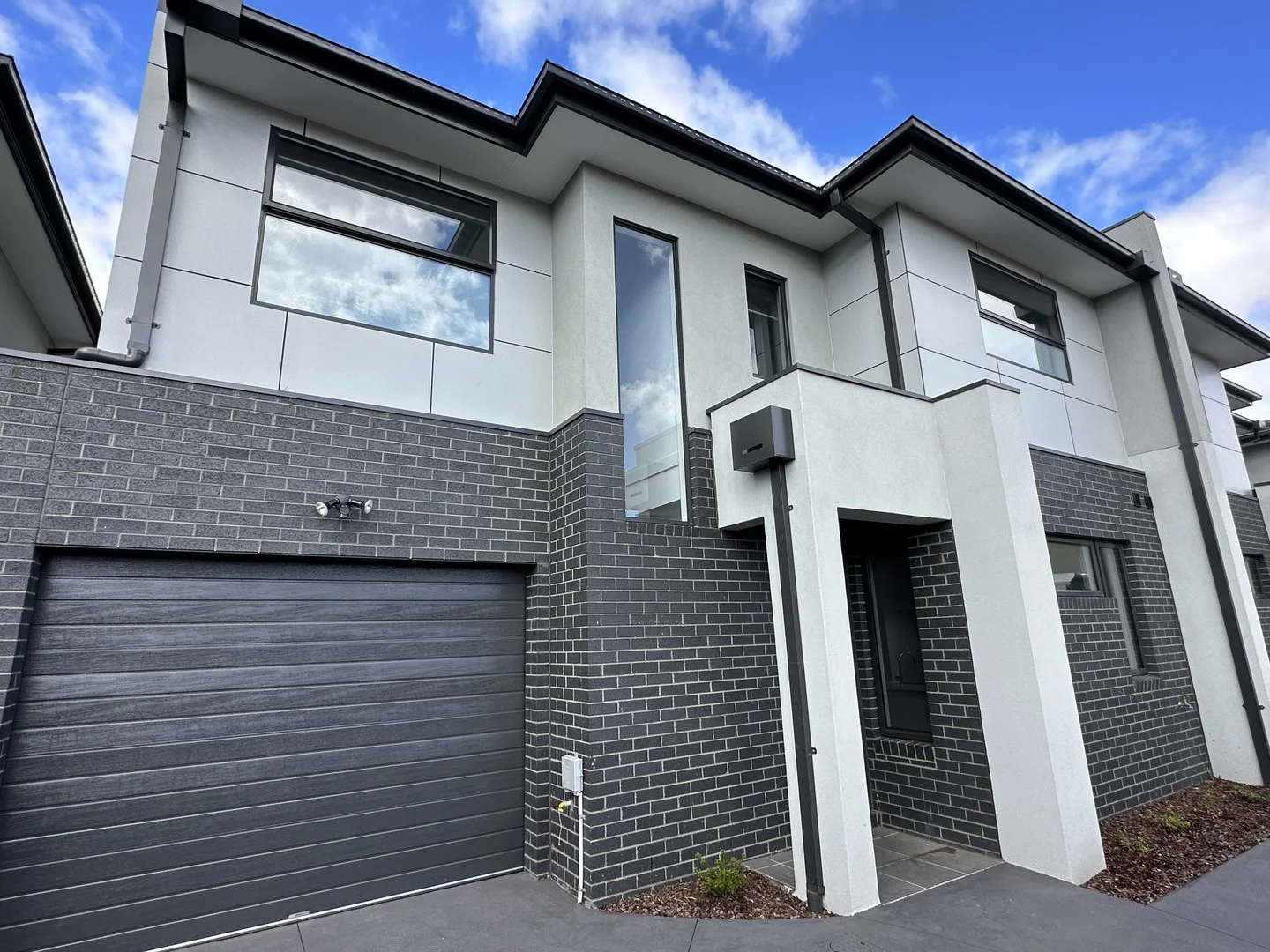 Primary image of 3/38 Highlands Road, Thomastown VIC 3074