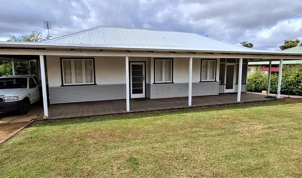 4 Forrest Street, Boyup Brook WA 6244