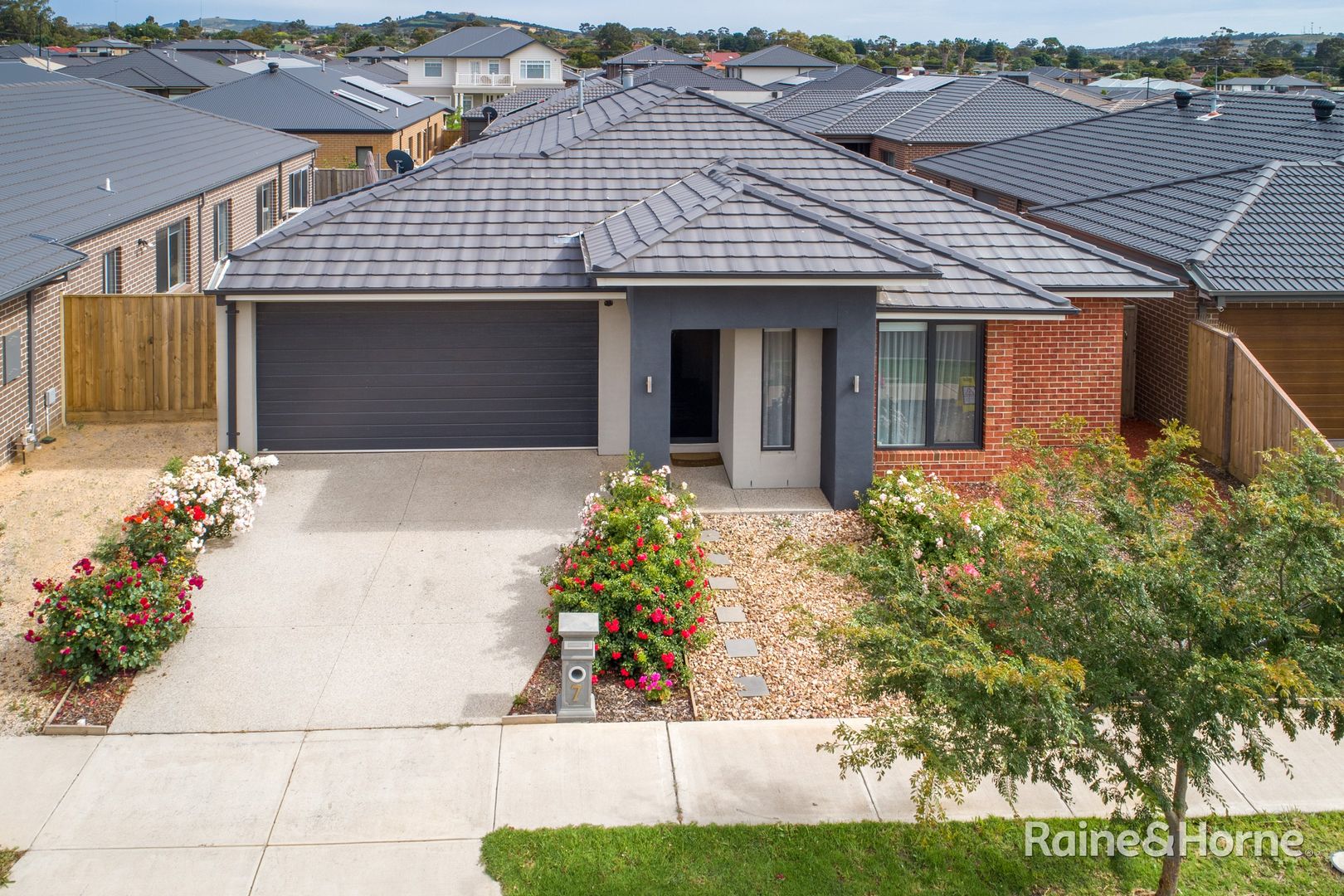 7 Fairfield Crescent, Diggers Rest VIC 3427