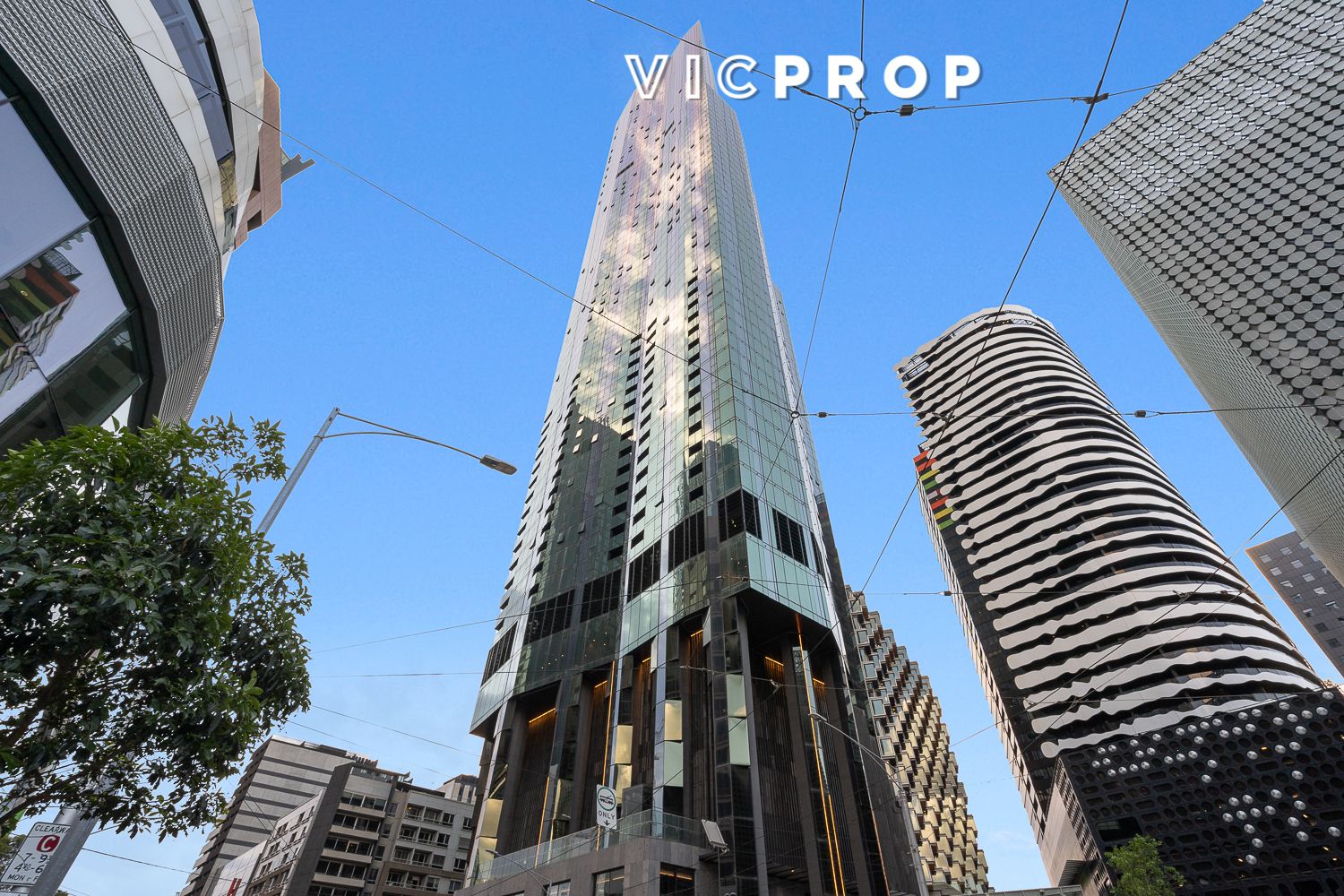 1 bedrooms Apartment / Unit / Flat in 1518/160 Victoria Street CARLTON VIC, 3053
