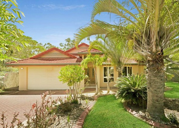 18 Luke Crescent, Bushland Beach QLD 4818