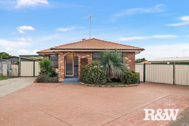 Picture of 6 Comboyne Place, ST CLAIR NSW 2759