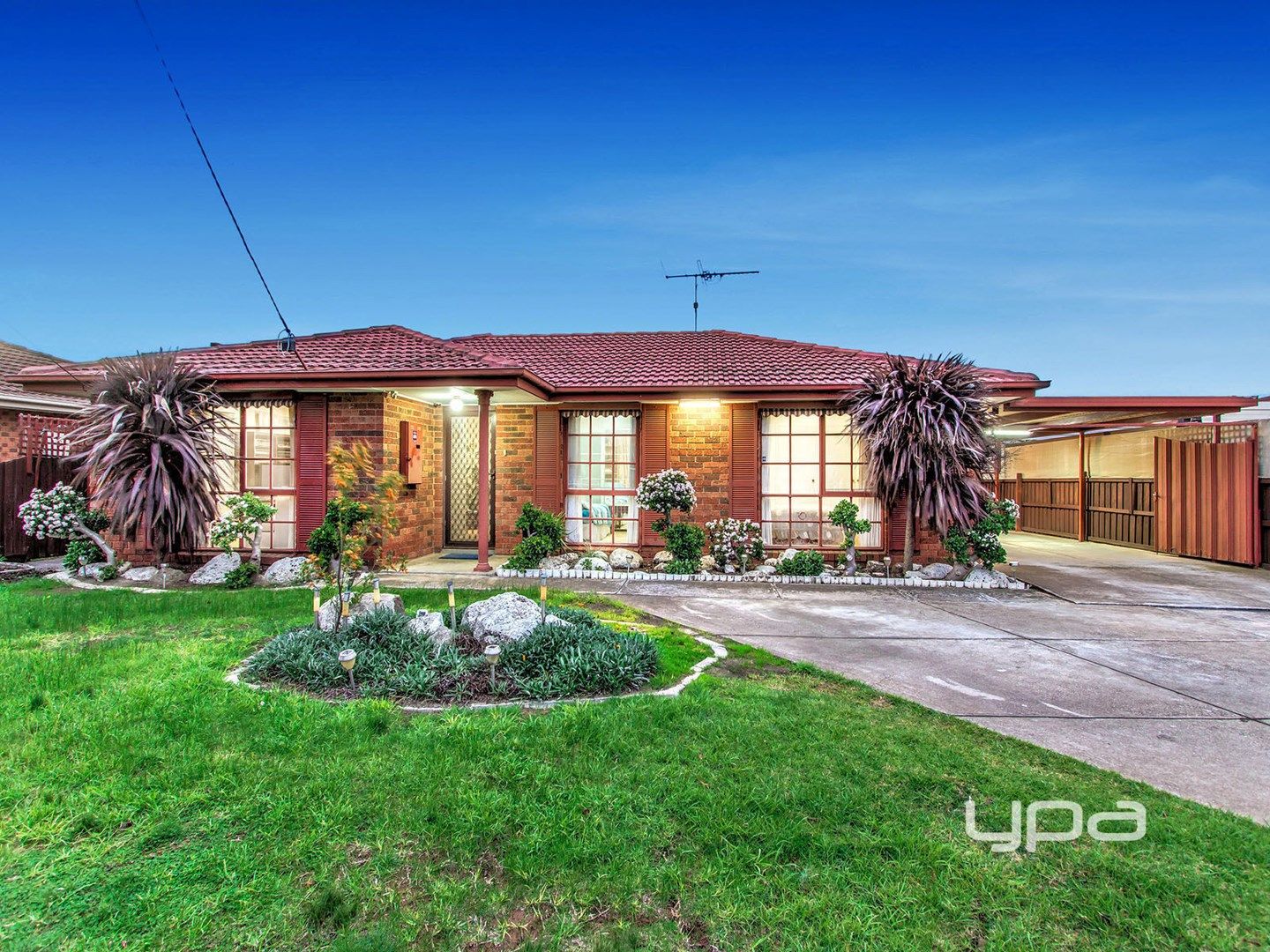 83 Fairfax Circuit, Albanvale VIC 3021, Image 0