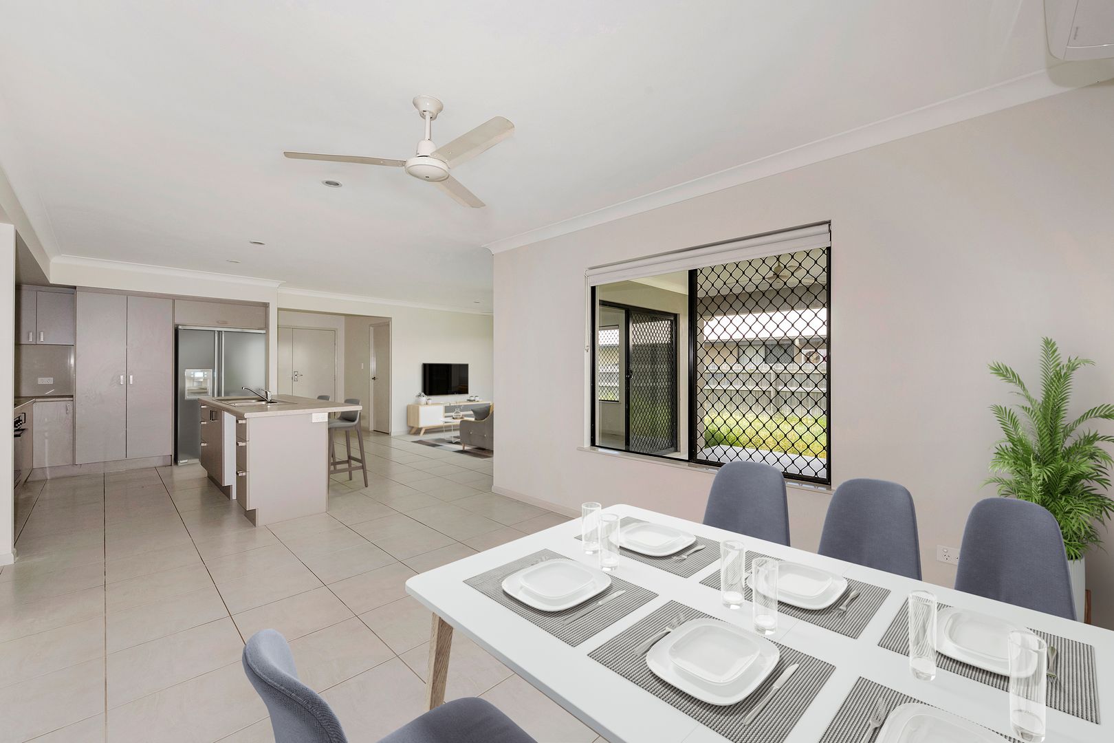 6 Whitehaven Way, Mount Low QLD 4818, Image 2