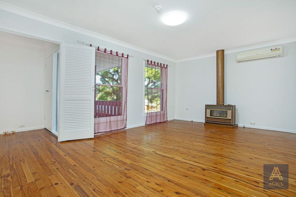 8 Monaro Street, Seven Hills NSW 2147, Image 2