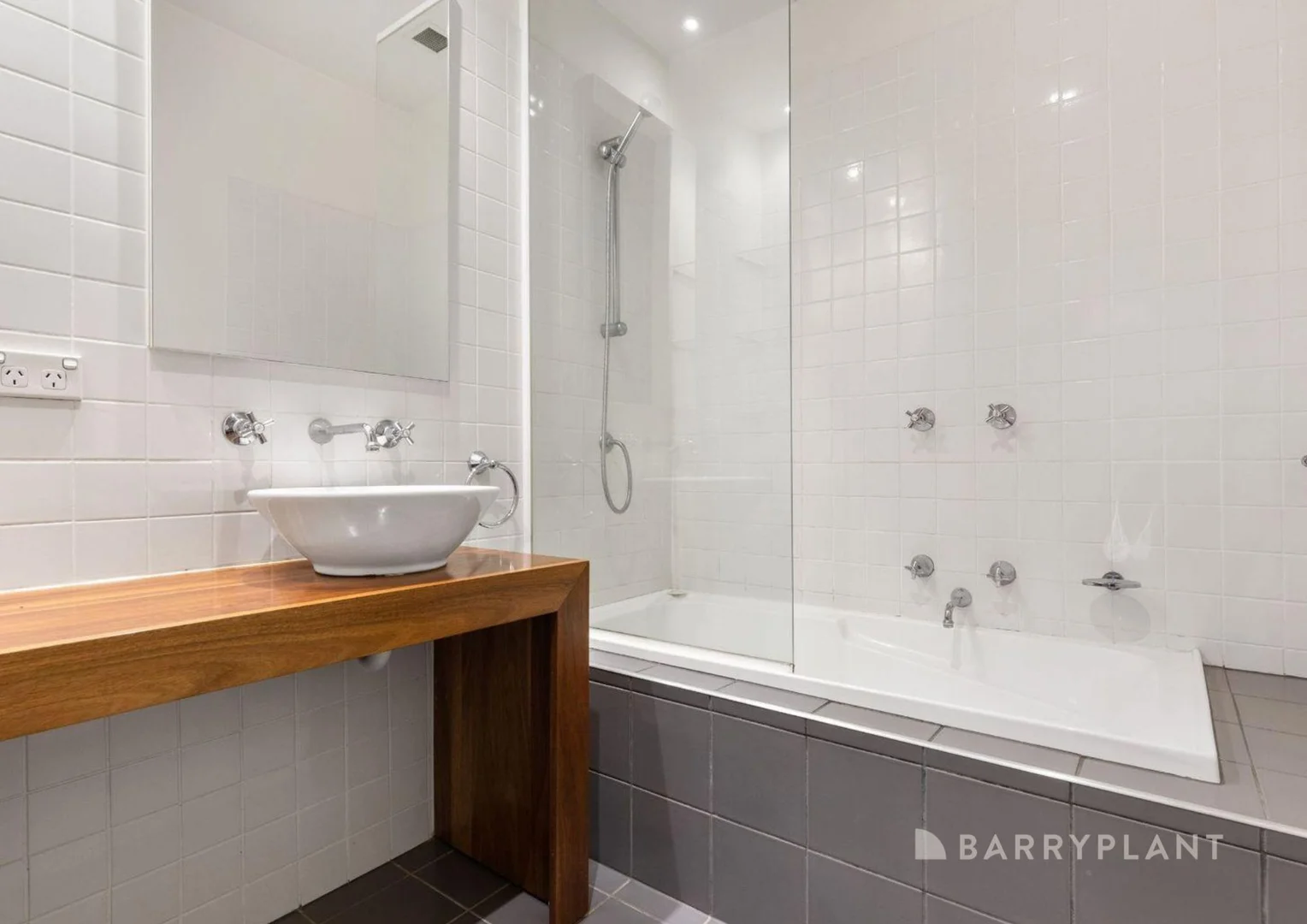 Additional image 5 of 605/166 Wellington Parade, East Melbourne VIC 3002