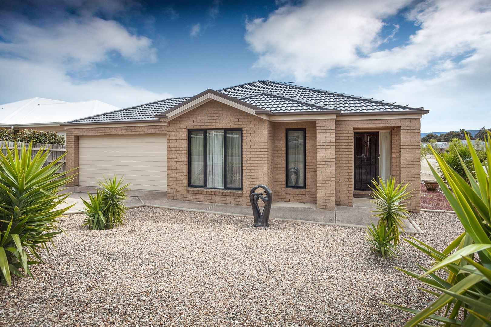 1 Mt.Vista Close, New Gisborne VIC 3438, Image 2