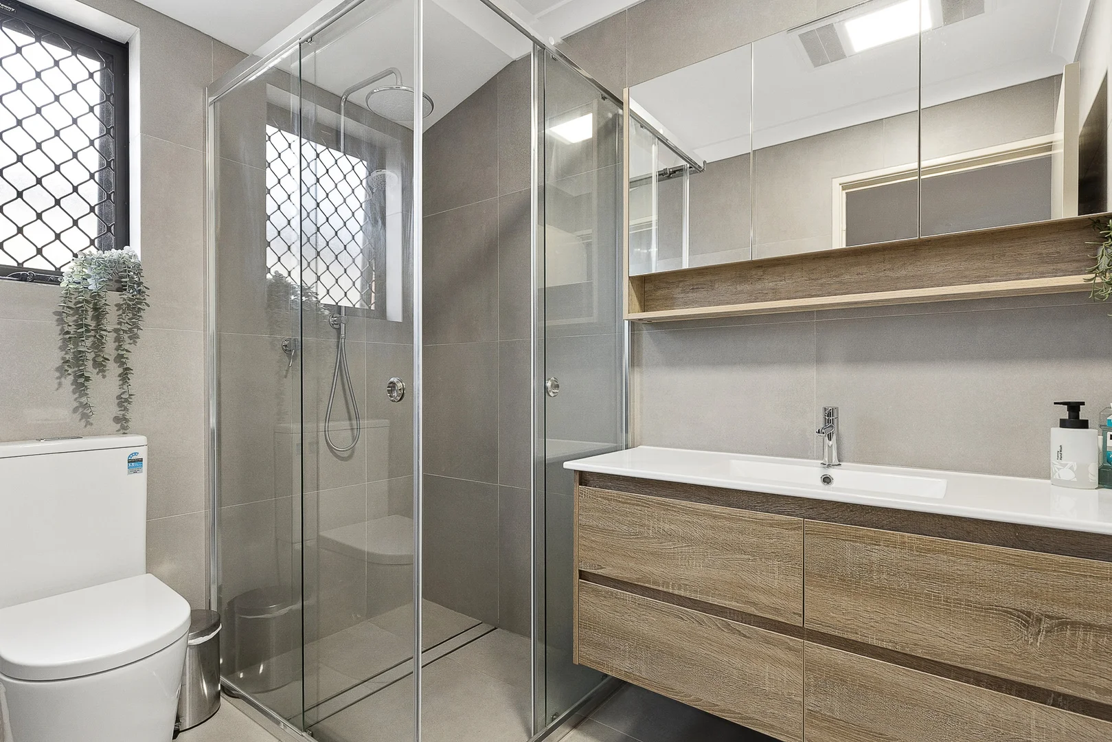 Additional image 18 of 37 Pamplona Boulevard, Port Kennedy WA 6172