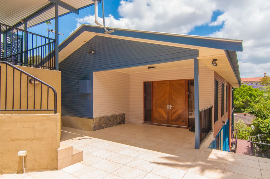 5 bedrooms House in 26 McIlwraith BALMORAL QLD, 4171