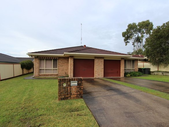 1/4 Pondee Place, Toronto NSW 2283