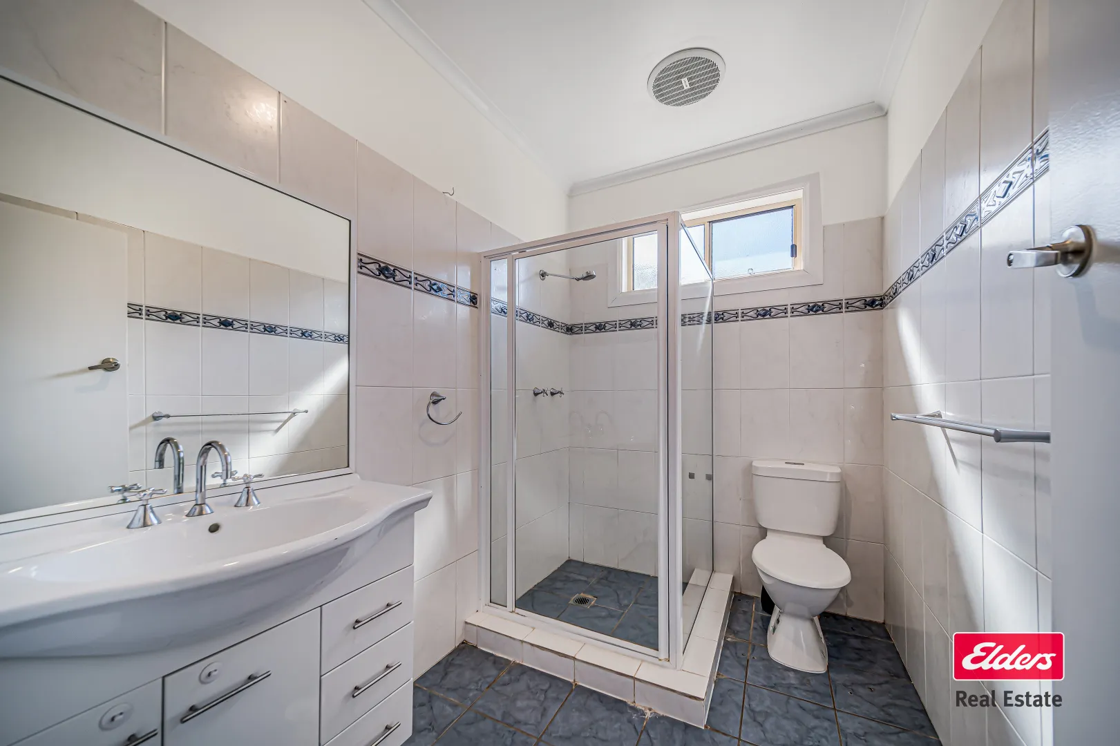 PRIVATE COTTAGE CHARM IN THE HEART OF SOUTH DUBBO - More