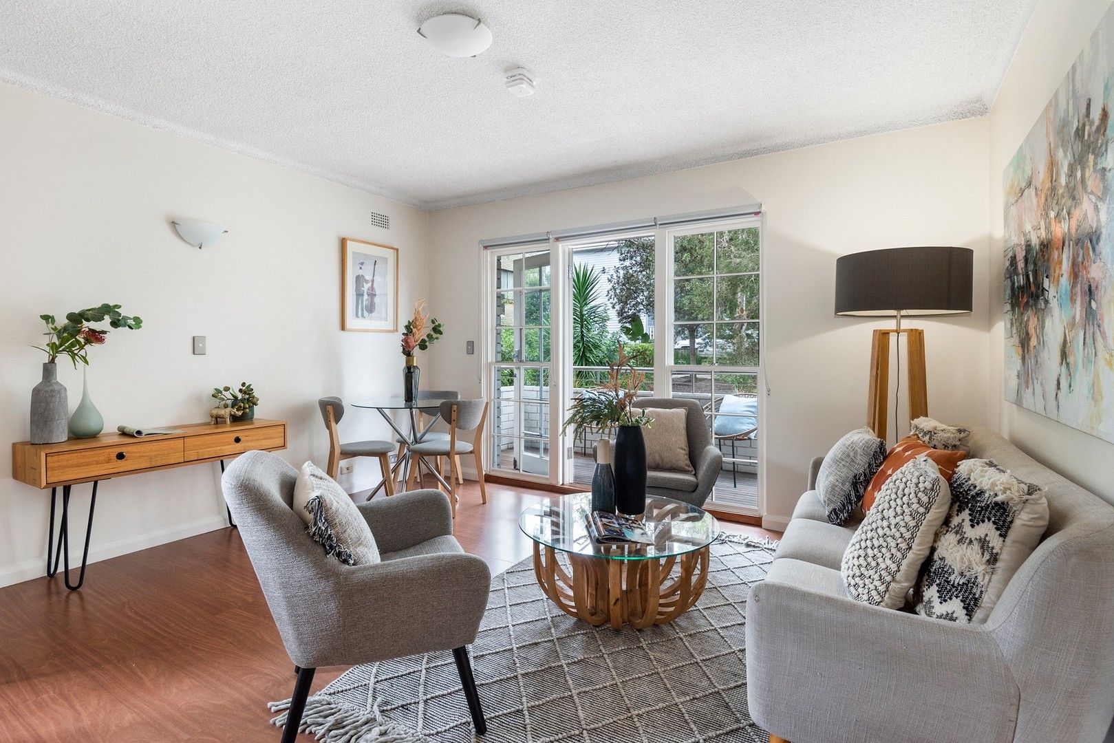 1 bedrooms Apartment / Unit / Flat in 2/40 Waine Street FRESHWATER NSW, 2096