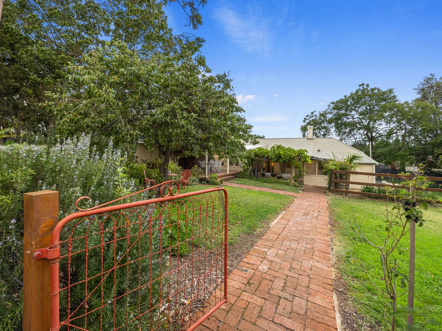 Additional image 21 of 7 Frederick Street, Greenock SA 5360