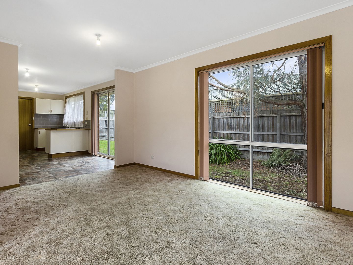 3/15 Holloway Road, Croydon North VIC 3136, Image 2